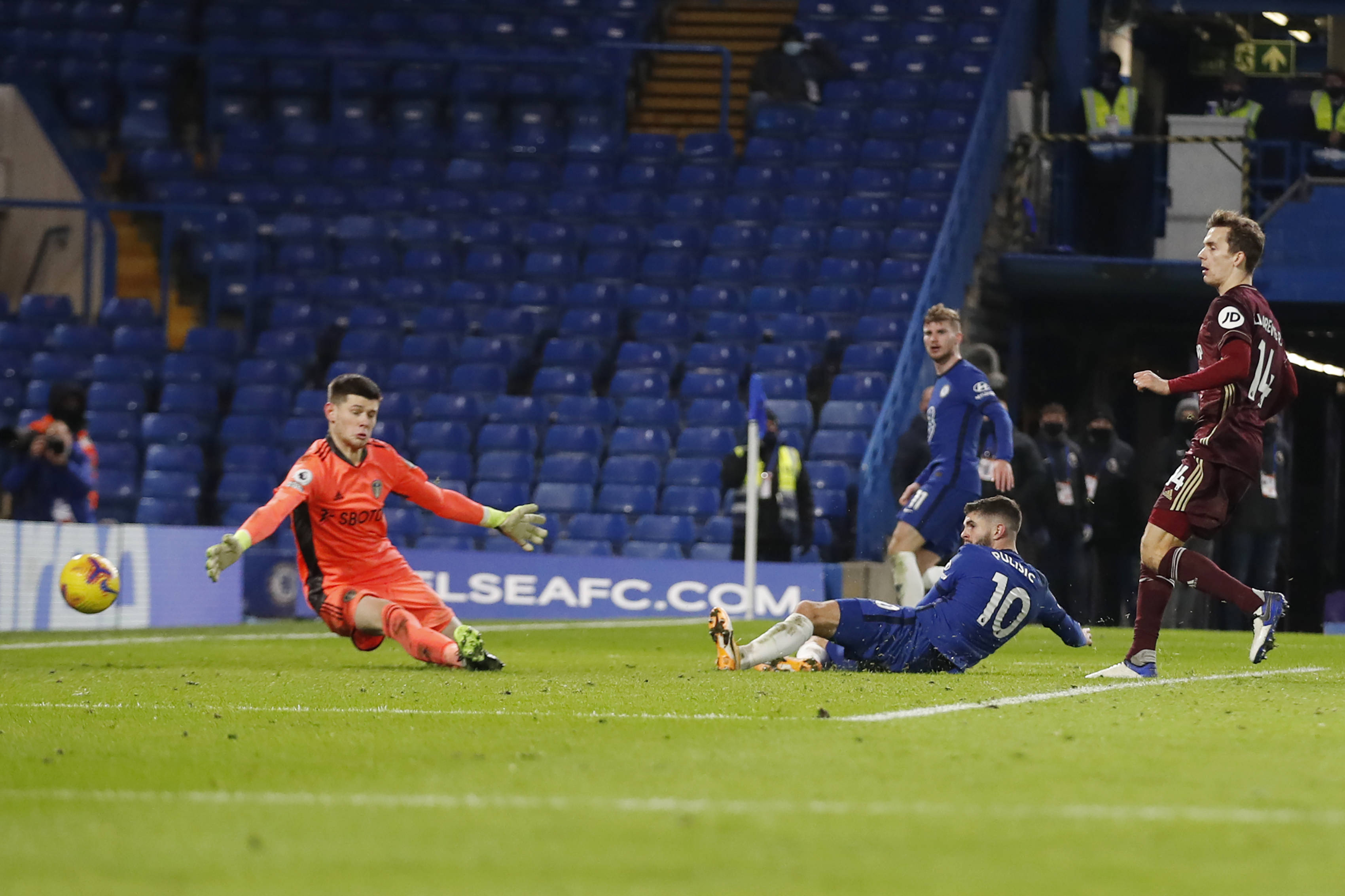 球运动员来 球运动员来